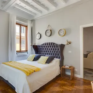 Romexperience Borgo Pio Apartment