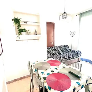 Mia House Apartment